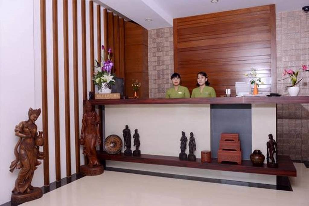 Green Paradise Hotel ヤンゴン エクステリア 写真